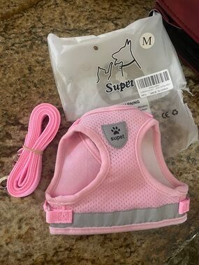 Pink Breathable Mesh Cat Harness & Leash Set - Medium